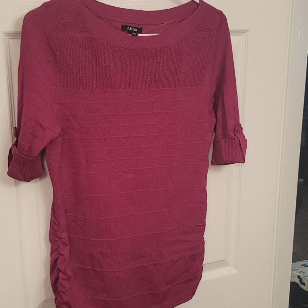 Apt 9 Short sleeve sweater top